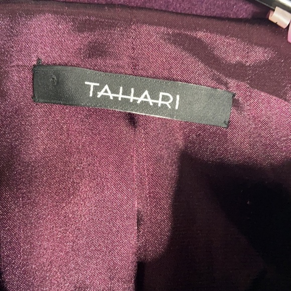 Tahari  Purple Long Sleeves Ruffled Coat Size Small Petite S/P - Picture 4 of 8